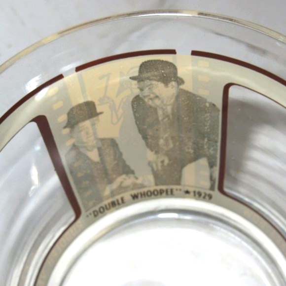 Roaring Twenties Drinking Bar Glass - Picture 5 of 9